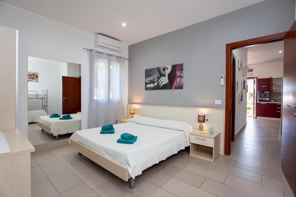 Mivida "Le Stanze Di Ada" Bed & Breakfast San Teodoro  Eksteriør bilde