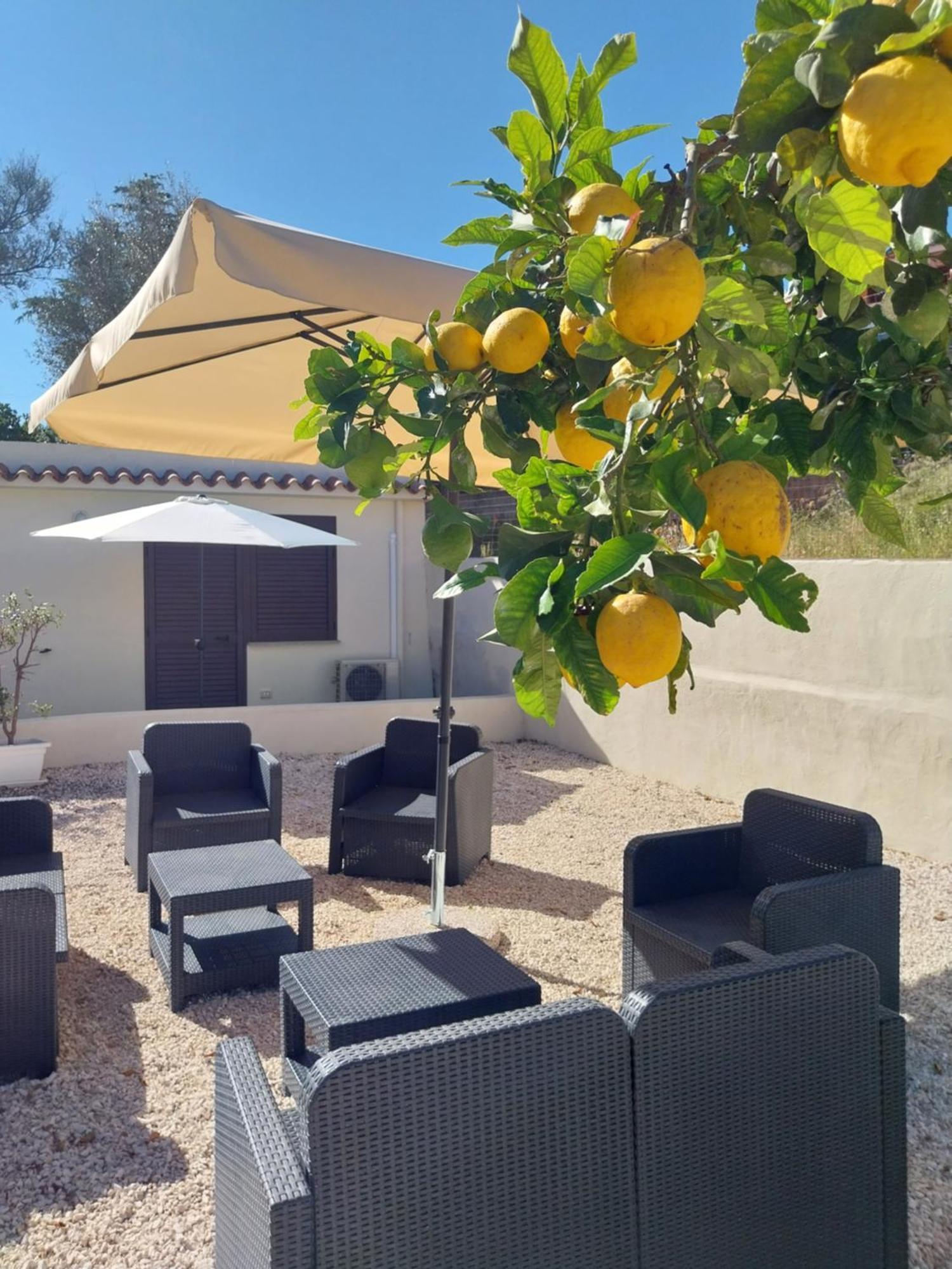 Mivida "Le Stanze Di Ada" Bed & Breakfast San Teodoro  Eksteriør bilde